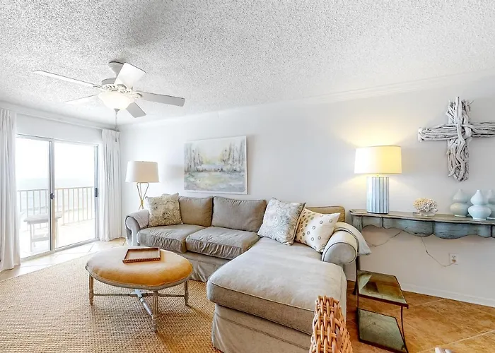 Ocean House Apartment